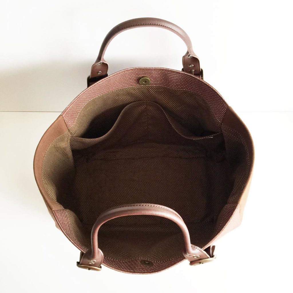 たれ耳うさぎのトートバッグ（丸型・茶） - うさぎのバッグ工房 RABBIT MOTIF(ラビットモチーフ)