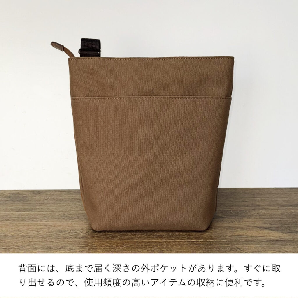 たち耳うさぎAのショルダーバッグ（スクエアM・茶×キャメル・ファーしっぽ） - うさぎのバッグ工房 RABBIT MOTIF(ラビットモチーフ)