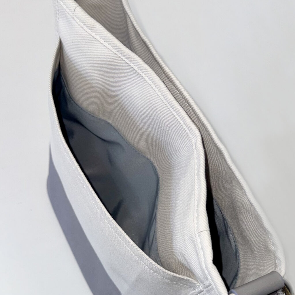 たち耳うさぎの2WAYバケツ型トート（ブルーグレイ） - うさぎのバッグ工房 RABBIT MOTIF(ラビットモチーフ)