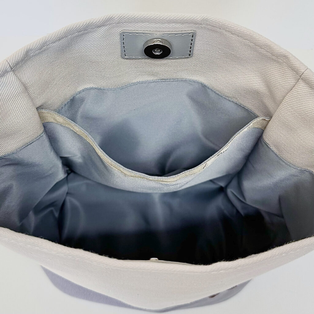 たち耳うさぎの2WAYバケツ型トート（ブルーグレイ） - うさぎのバッグ工房 RABBIT MOTIF(ラビットモチーフ)