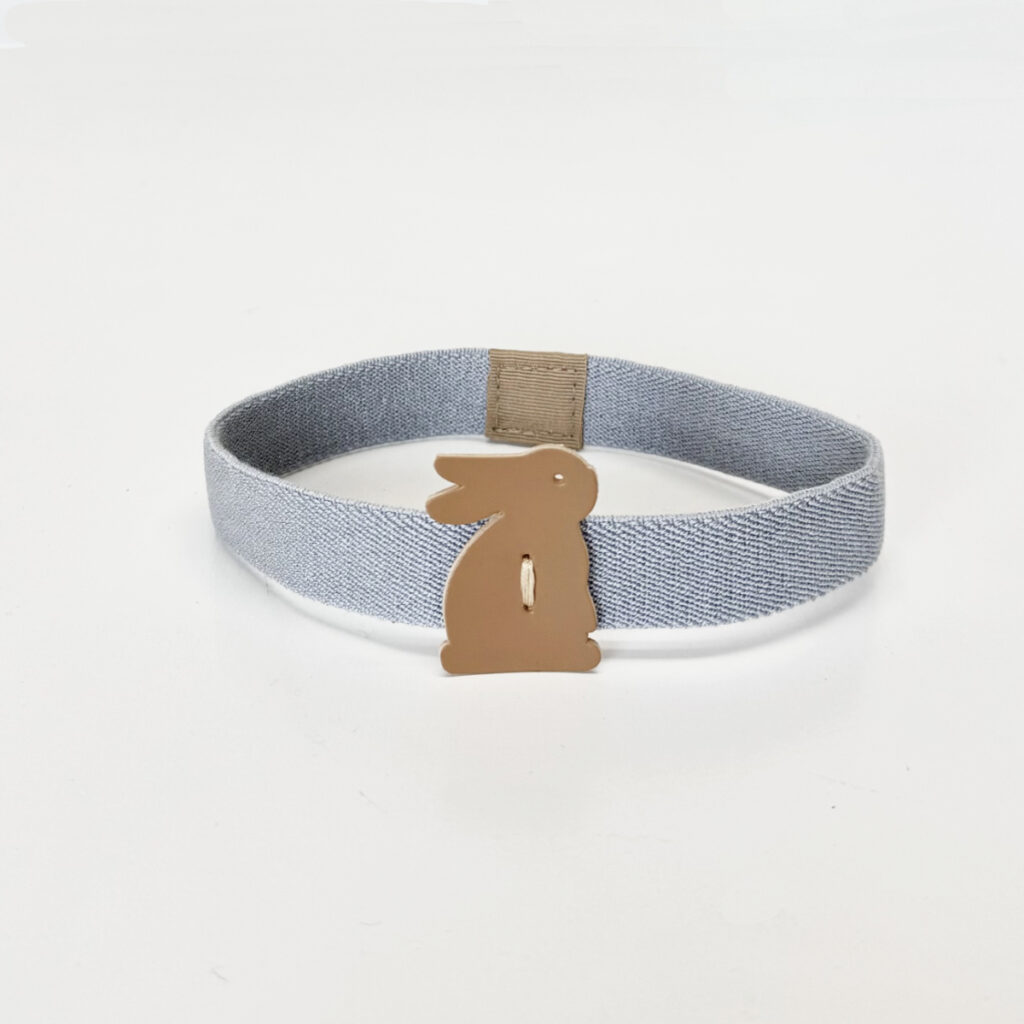 たち耳うさぎのランチベルトL（水色×ベージュ） - うさぎのバッグ工房 RABBIT MOTIF(ラビットモチーフ)