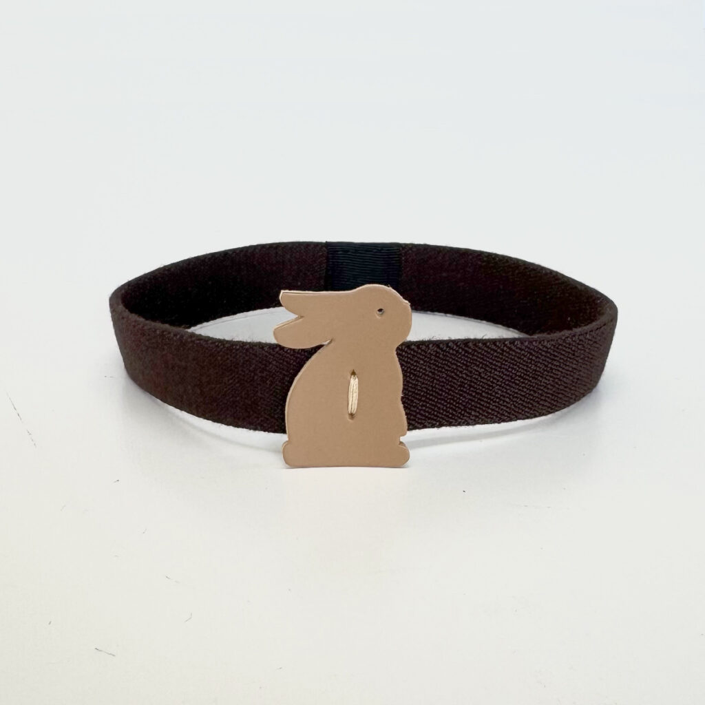 たち耳うさぎのランチベルトL（焦茶×ベージュ） - うさぎのバッグ工房 RABBIT MOTIF(ラビットモチーフ)